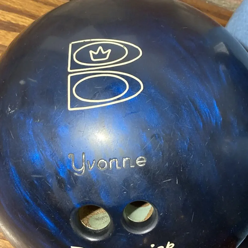 Brunswick bowling ball (Crown Jewel) and Brunswick bag vintage